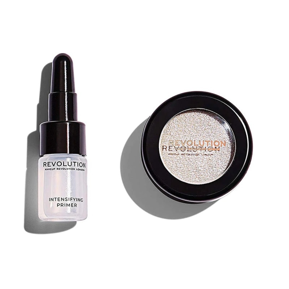 ✨ Revolution Flawless Foils Eyeshadow – NWT - Choose 1